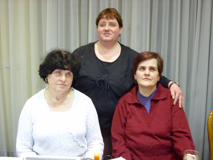Beraterinnen mit Zertifikat (von links Frau Ufermann, Frau St. Mont, Frau Giesen)